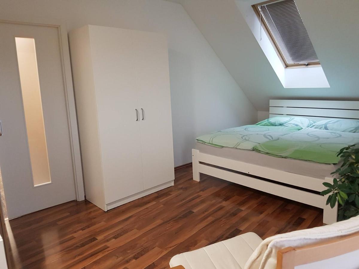 Apartman V Aleji سلافكوف ا برنه المظهر الخارجي الصورة