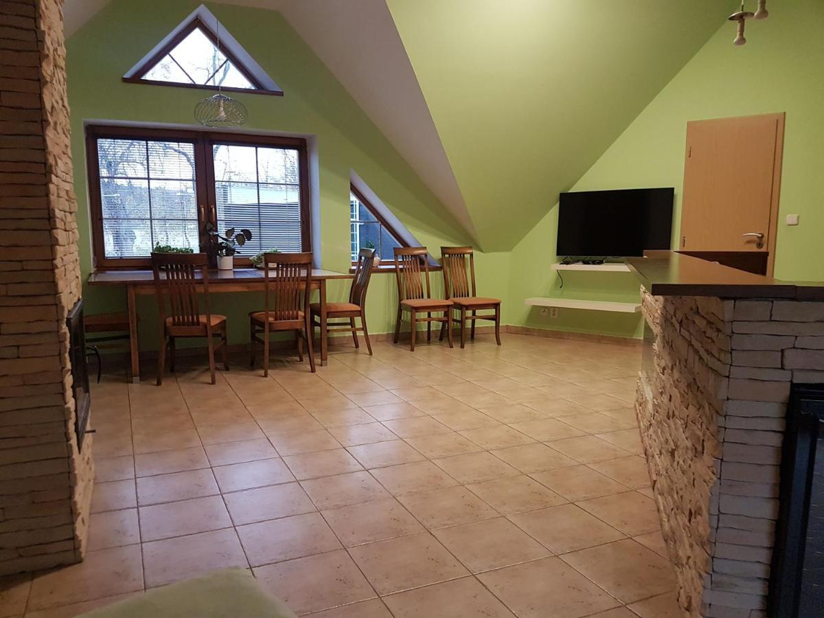Apartman V Aleji سلافكوف ا برنه المظهر الخارجي الصورة